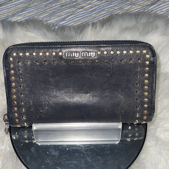 Miu Miu Studded Leather Zippy Wallet Dark Grey - Picture 3 of 14